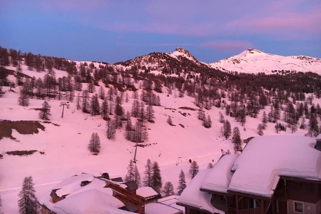 Apt 2 Chambres En Duplex Chalet Des Rennes Vars 2000M Piscine Interieure Et Exterieure ภายนอก รูปภาพ