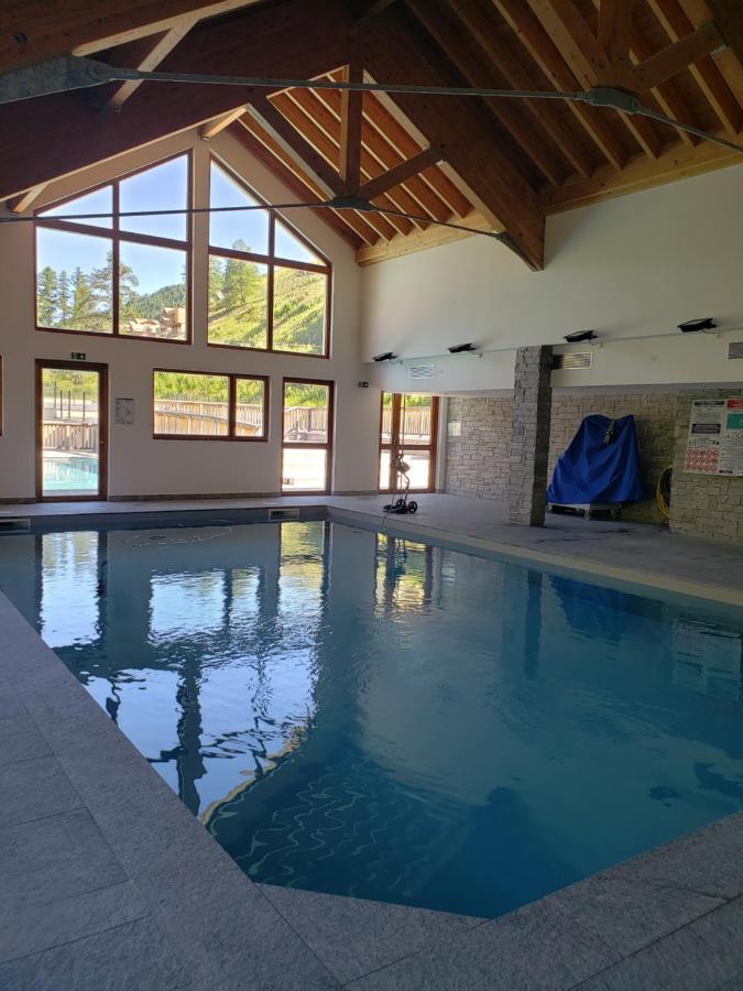 Apt 2 Chambres En Duplex Chalet Des Rennes Vars 2000M Piscine Interieure Et Exterieure ภายนอก รูปภาพ
