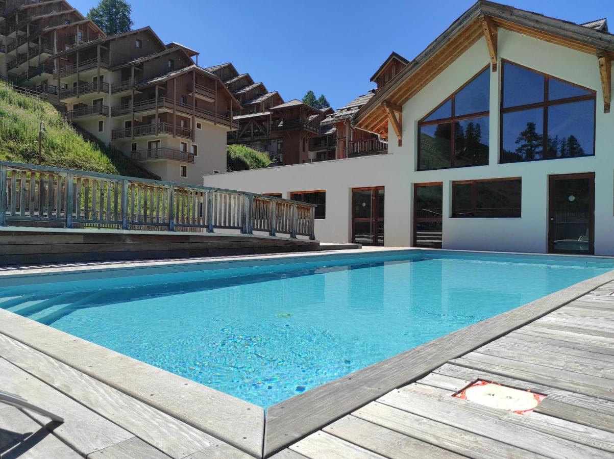 Apt 2 Chambres En Duplex Chalet Des Rennes Vars 2000M Piscine Interieure Et Exterieure ภายนอก รูปภาพ